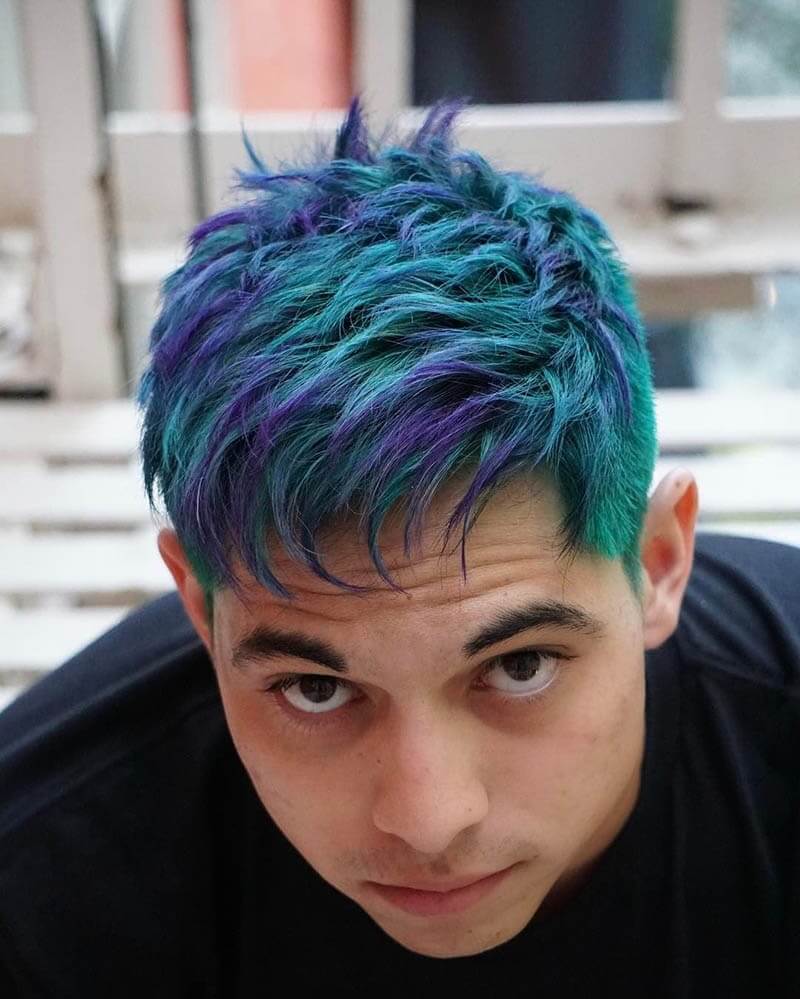 Nhuộm tóc nam xanh rêu đẹp nhất