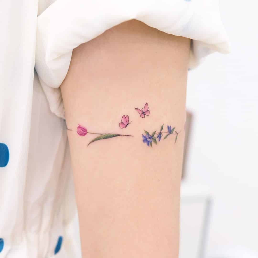 Mẫu hình tattoo con bướm mini ở tay siêu cute