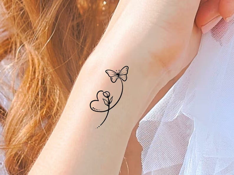 Tattoo con bướm mini ở tay cực đẹp