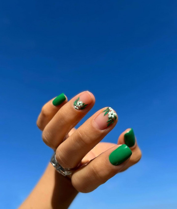 Mẫu nail xanh lá cây dễ thương