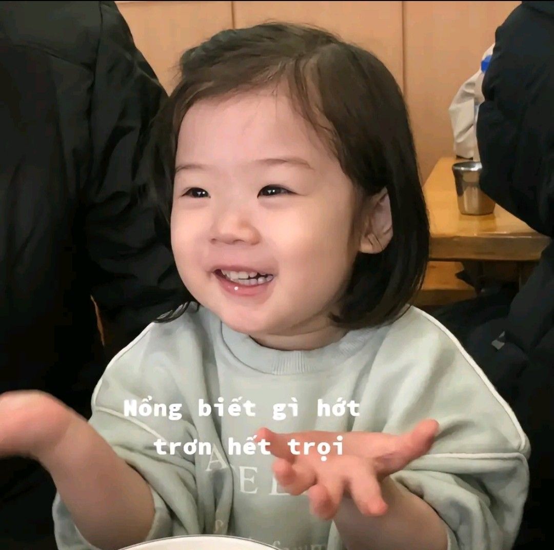 Meme em nhỏ bé Nước Hàn siêu bá đạo