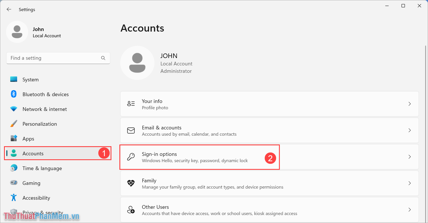 Chọn mục Accounts và chọn Sign-in Options để xem thiết lập mật khẩu