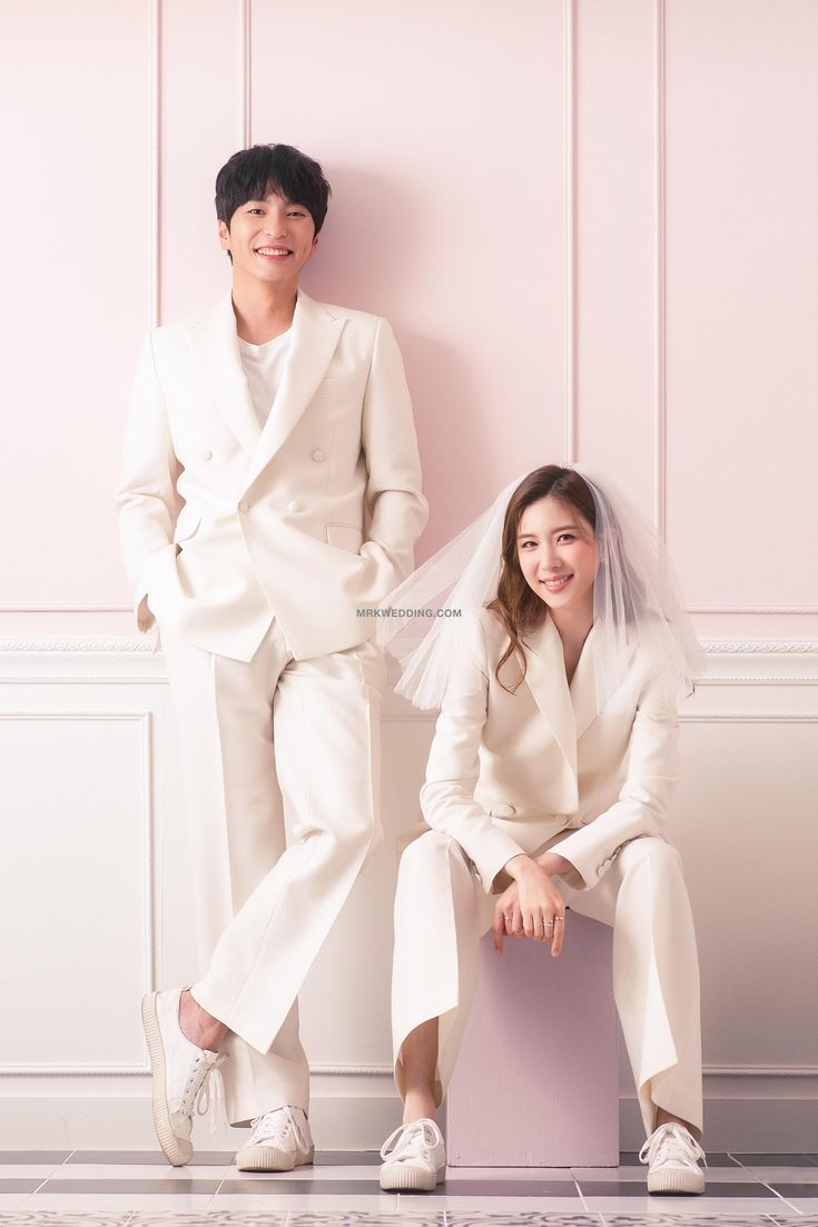 Cách tạo dáng chụp ảnh cưới kiểu Hàn