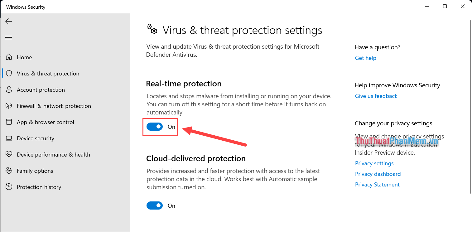 Tắt Real-time protection để tắt trình diệt virus sẵn có trên Windows