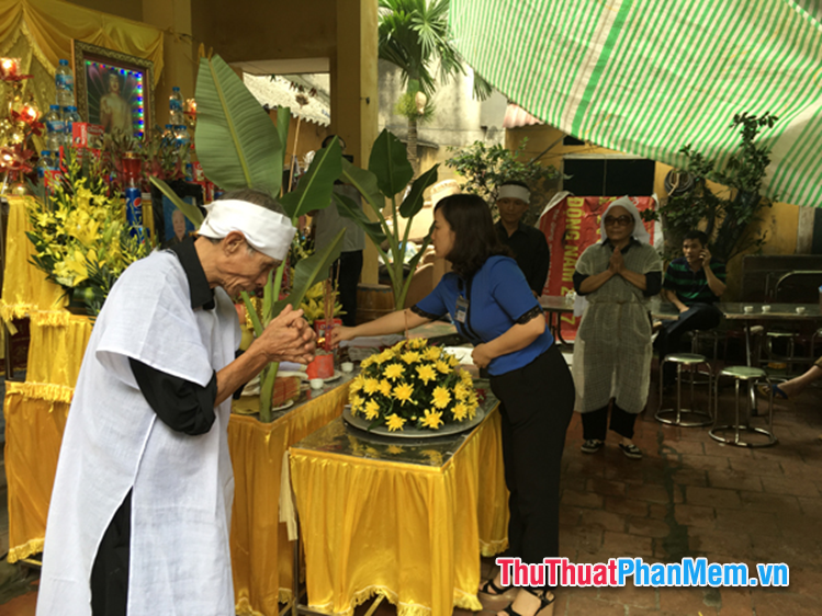 Những điều cần lưu ý khi đi viếng đám ma