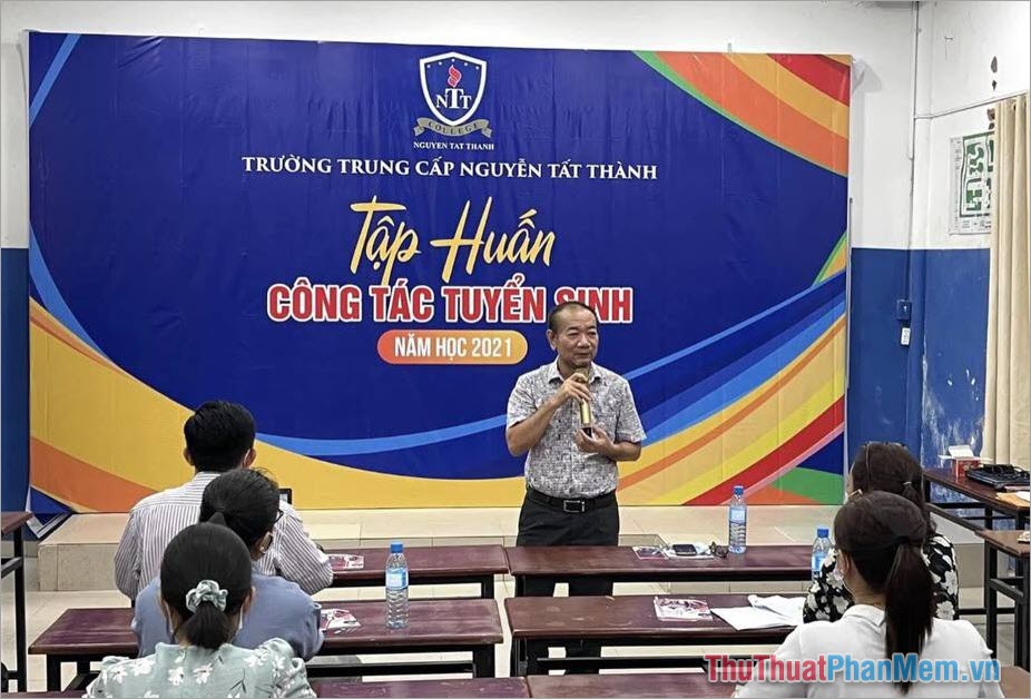 Trung cấp Nguyễn Tất Thành