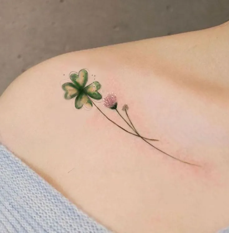 Hình xăm Tattoo may mắn dành cho nữ