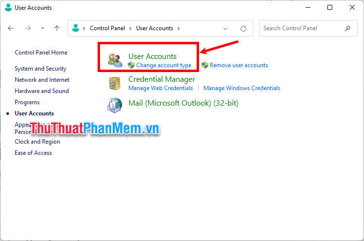 Chọn tiếp User Accounts