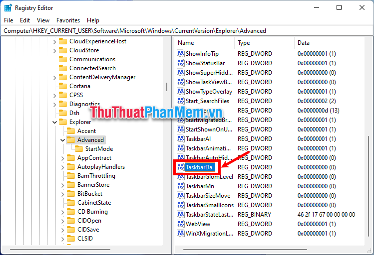 Trong phần Advanced, bạn tìm đến TaskbarDa và nhấp đúp chuột vào TaskbarDa để mở
