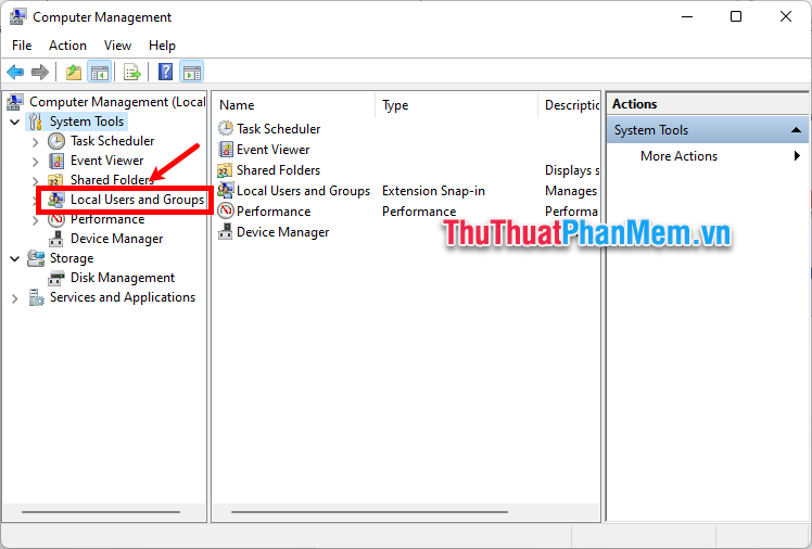 Bạn chọn Local Users and Groups trong System Tools