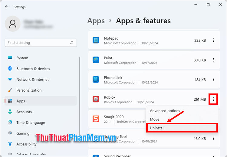 Nhấn biểu tượng dấu ba chấm dọc và chọn Uninstall