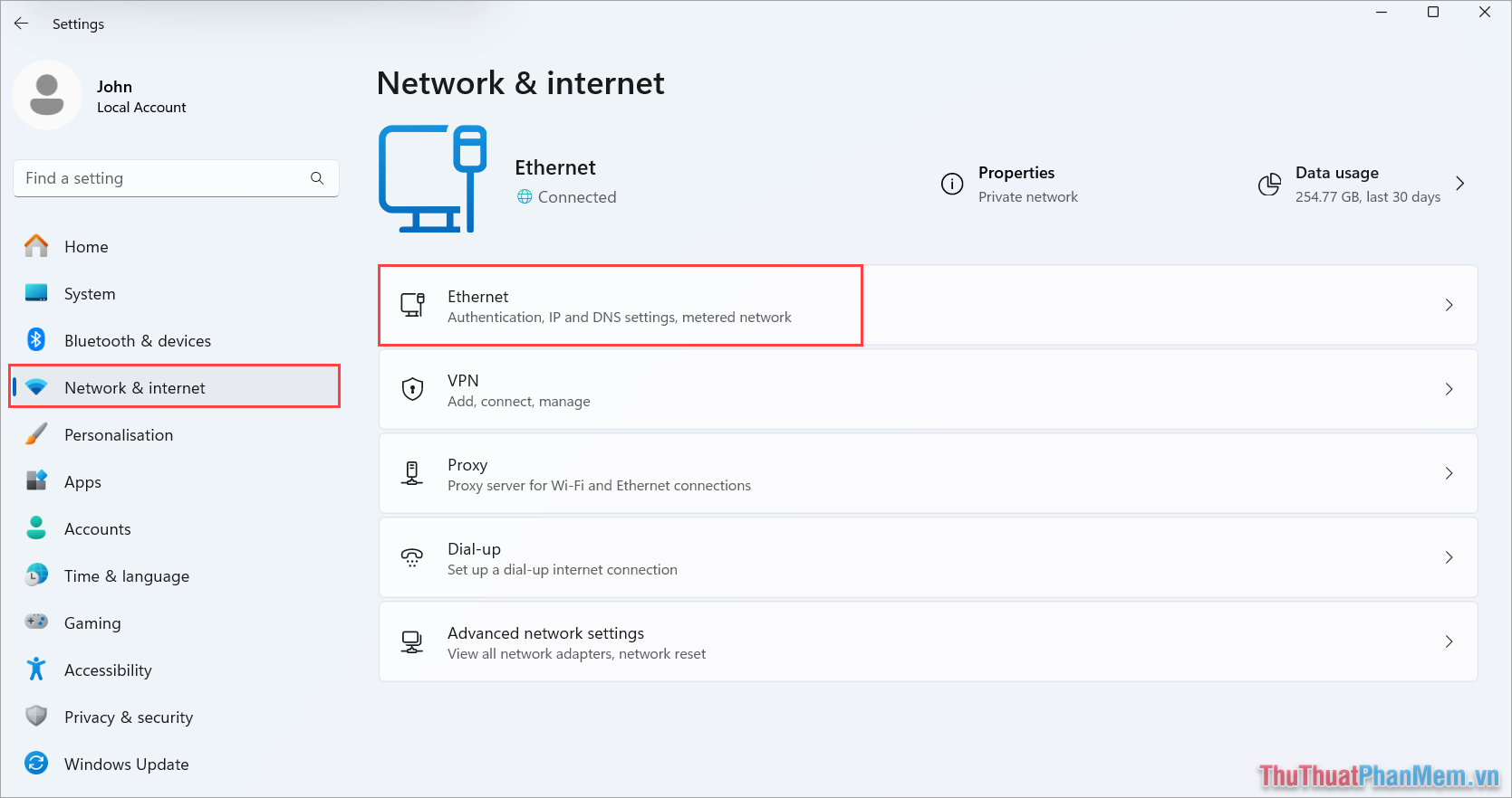 Bạn mở Settings trên Windows 11 bằng cách nhấn tổ hợp Windows + I