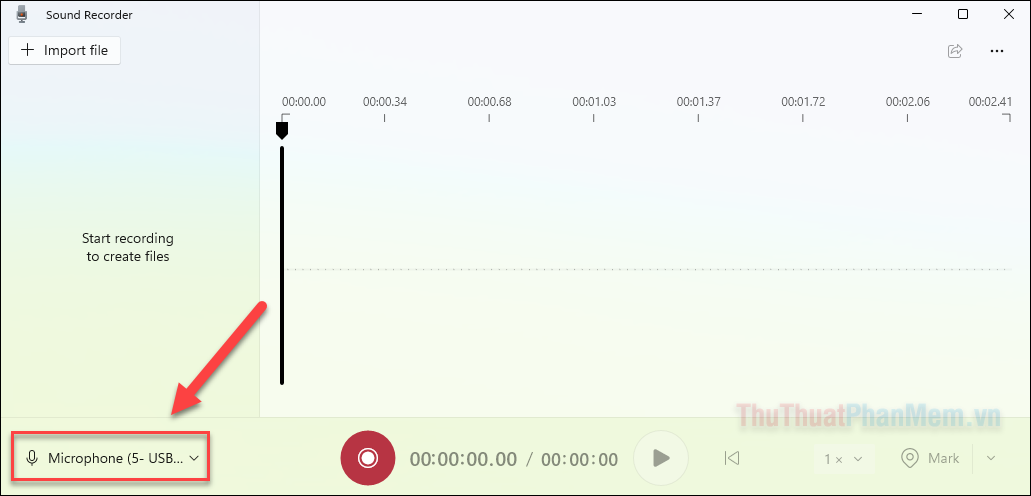 Nhấn vào biểu tượng micro ở góc dưới bên trái để chọn thiết bị ghi âm